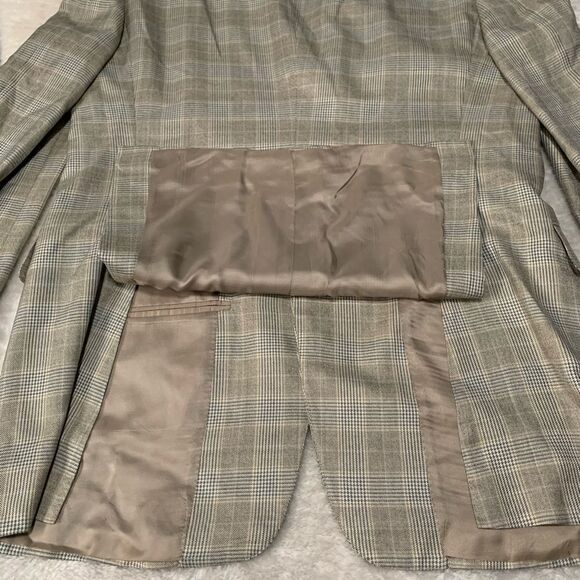 Canali Gray Plaid Sport Coat - Picture 8 of 9